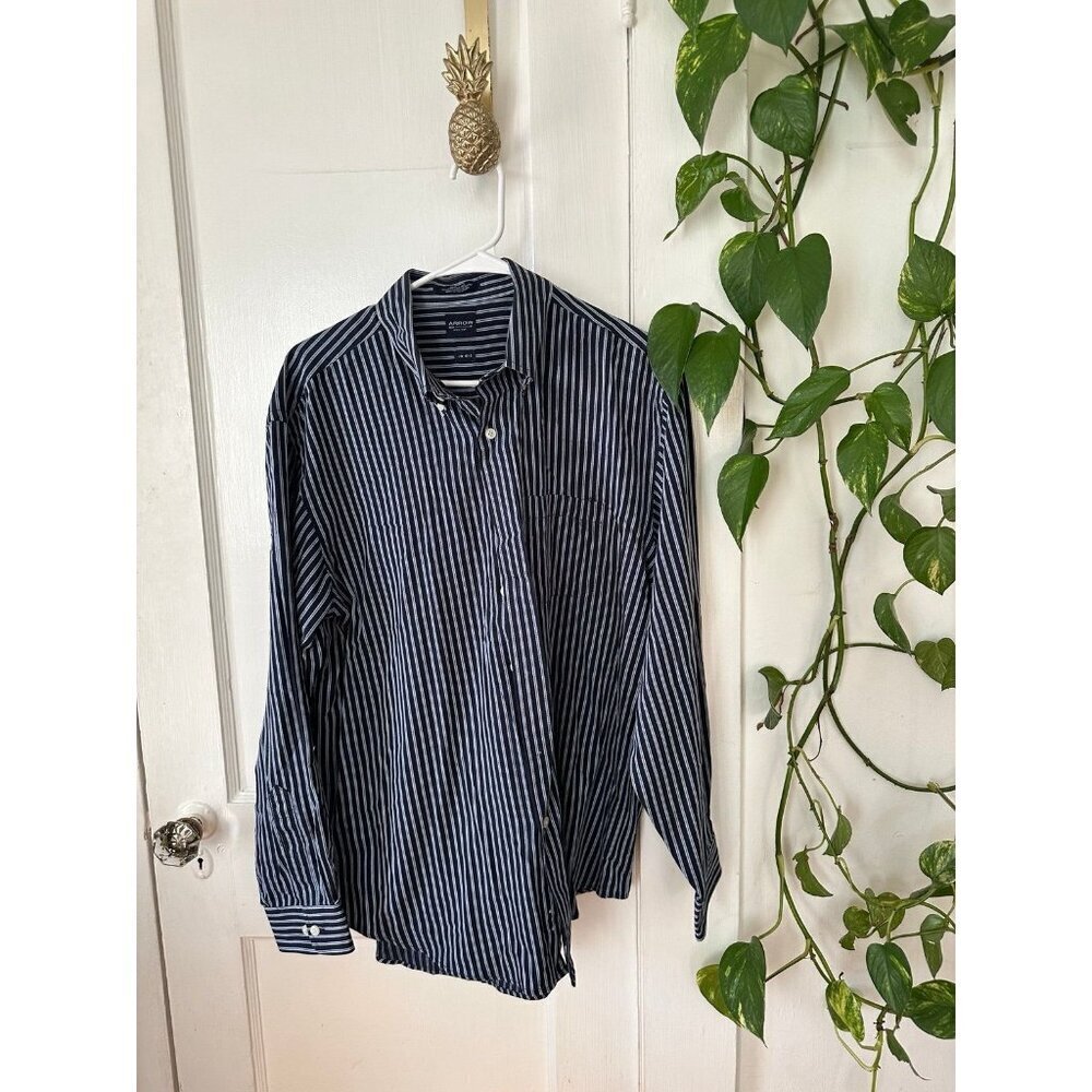 Arrow men’s size large striped button-down shirt